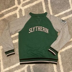 Kids XL Harry Potter slytherin sweatshirt from the Harry Potter New York store
